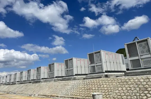 去年裝機(jī)規(guī)模是“十三五”末十倍，新型儲能電站今年裝機(jī)或再創(chuàng)新高